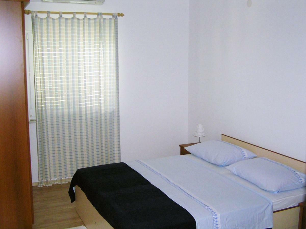 Maglic Apartment Duće エクステリア 写真